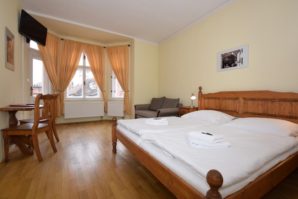 Pension Zamecka Apartma - Castle Apartments Český Krumlov Extérieur photo