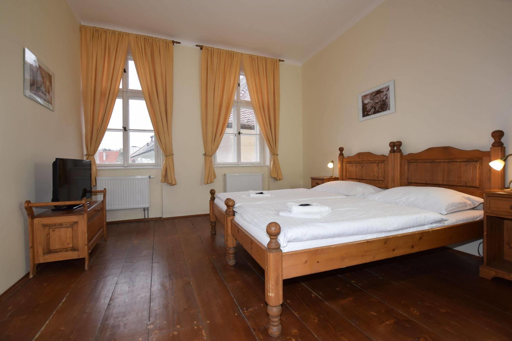 Pension Zamecka Apartma - Castle Apartments Český Krumlov Extérieur photo